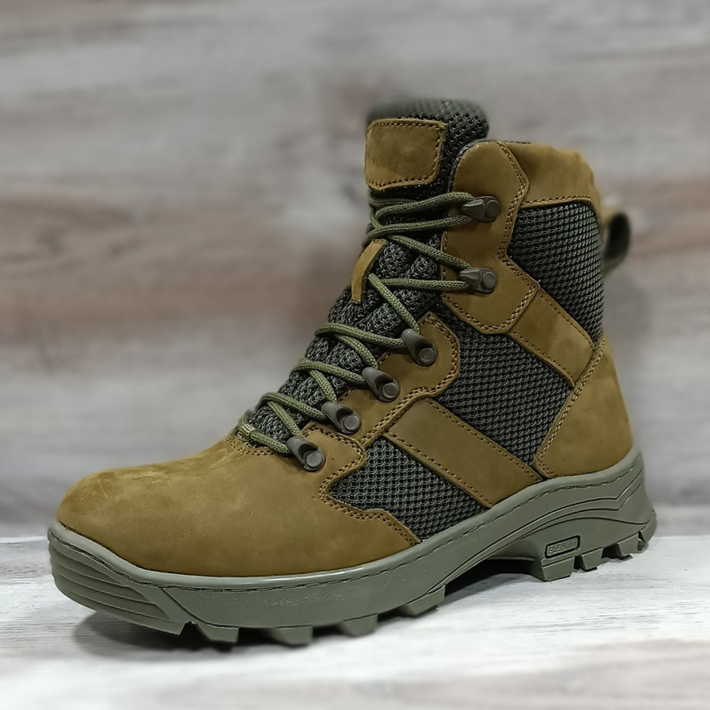 Summer military boots with green mesh inserts and suede leather panels, featuring reinforced lacing and olive green polyurethane sole.