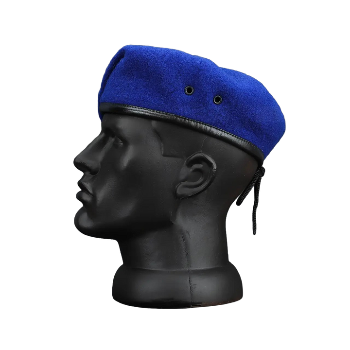 Side profile of men&