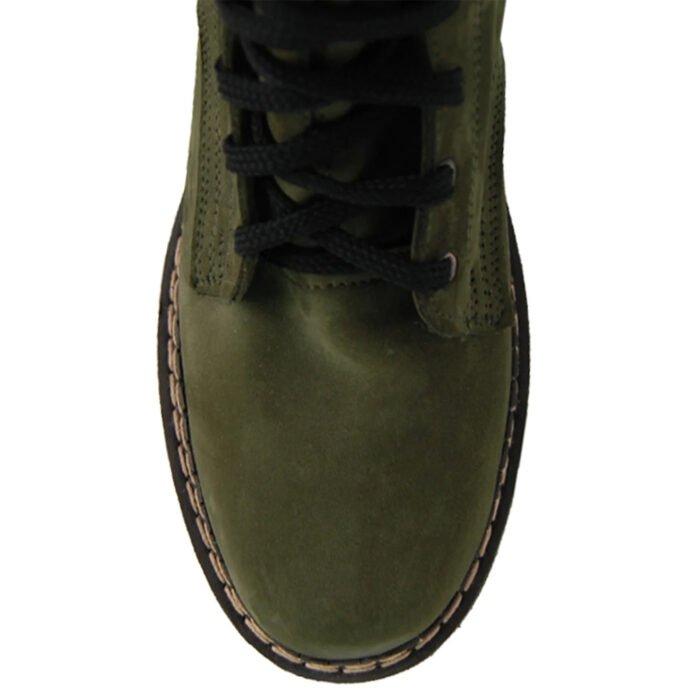Robust sole of dark olive tactical winter military boots