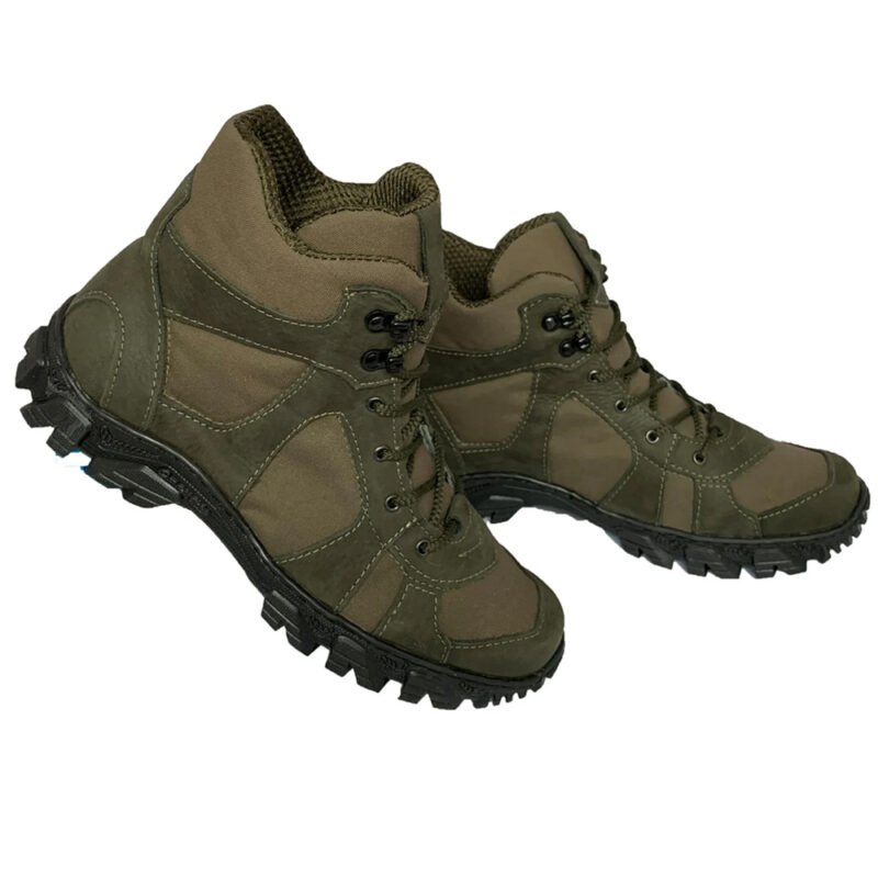 Olive Ukrainian army boots in nubuck leather, showcasing durability and design.