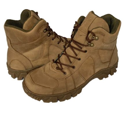 Coyote military boots for men with reinforced soles