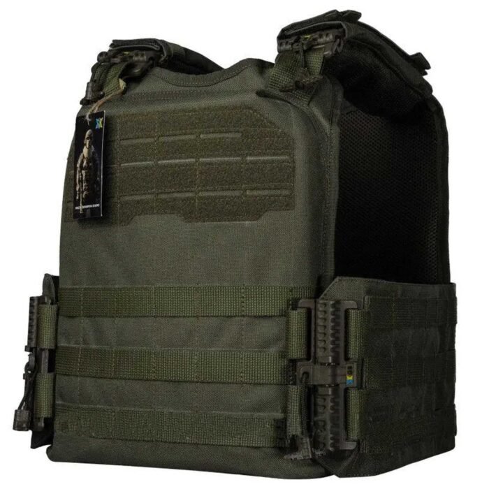 Full front and side view of olive plate carrier
