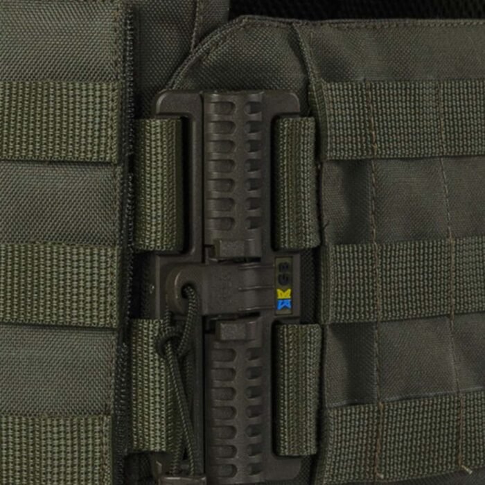 Fast release system on olive plate carrier